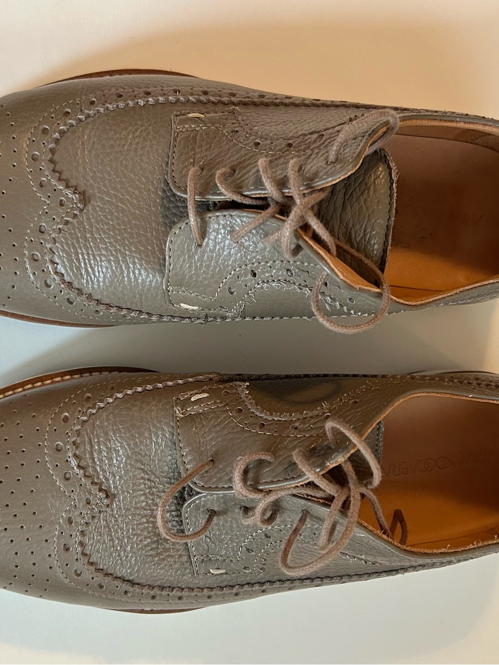 Armando Cabral Men's Gray Leather Wingtip Oxfords — Classic Lace-Up Derby